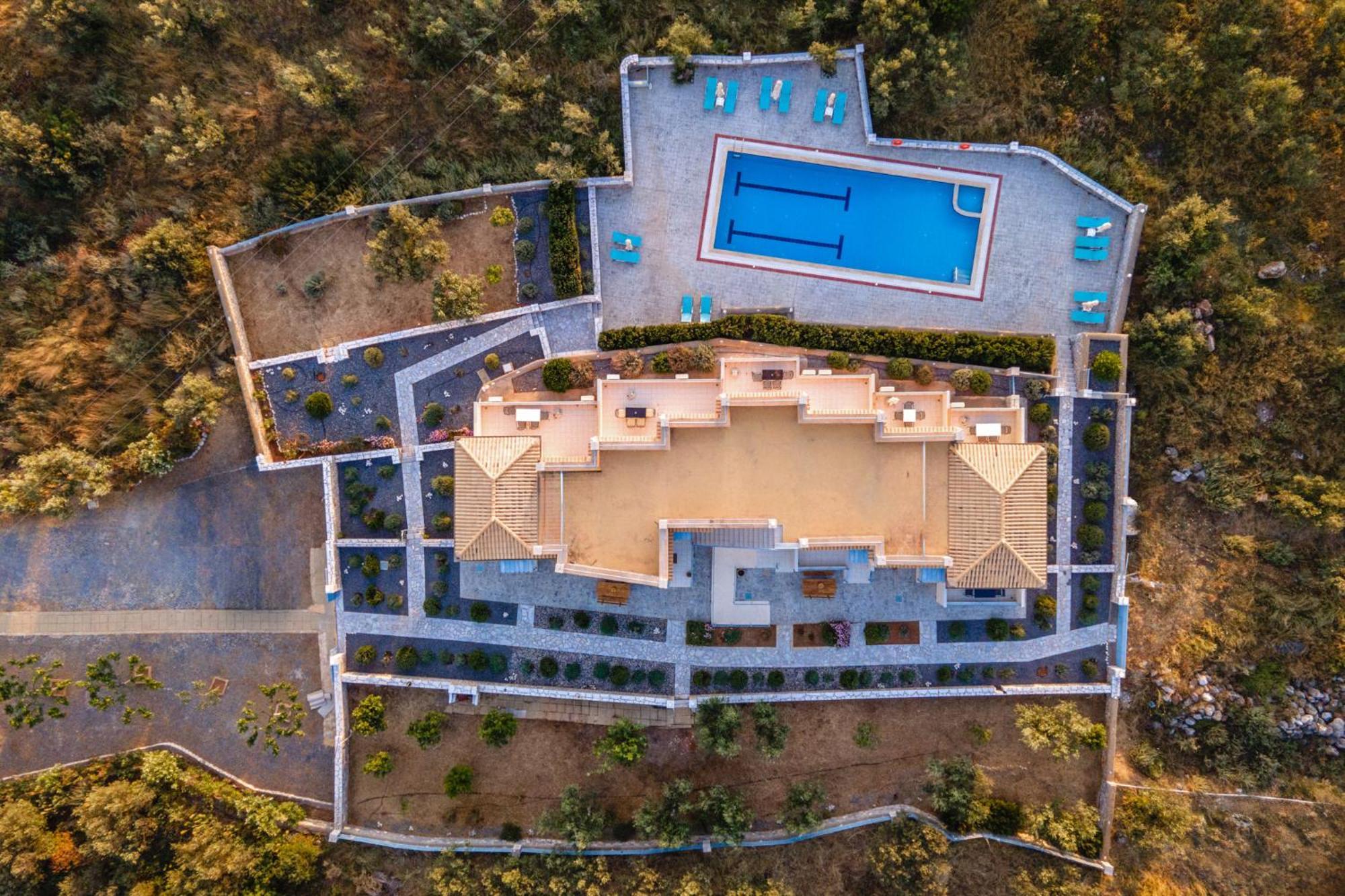 Sundy Maria Apartments Stoúpa Exterior foto